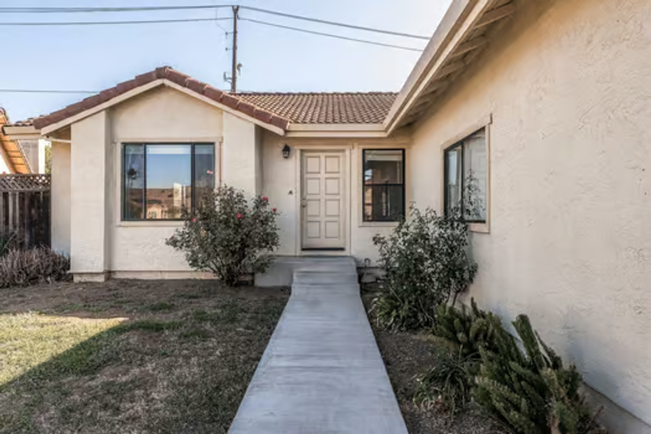 161 Bender Cir - Photo 5 of 39