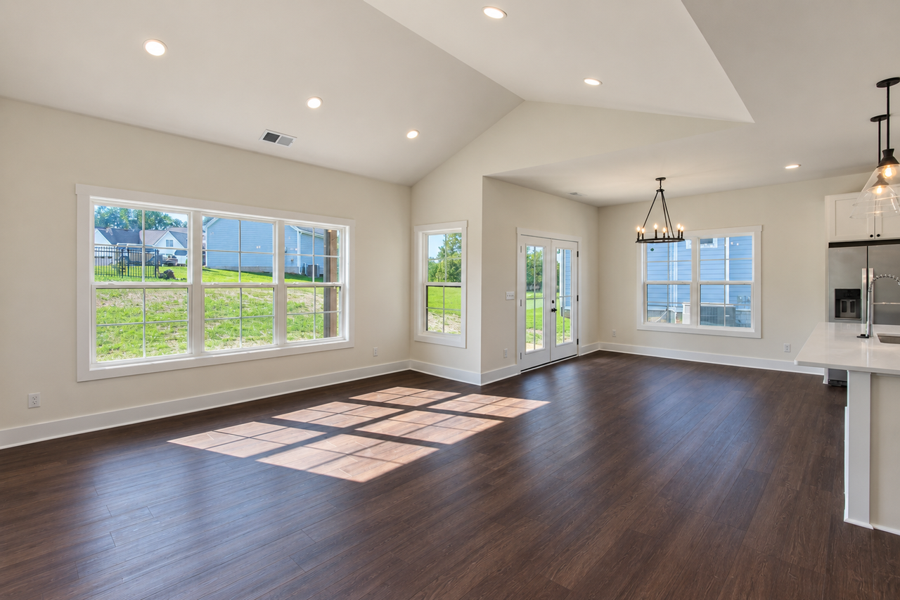 511 Cottage Way - Photo 5 of 27