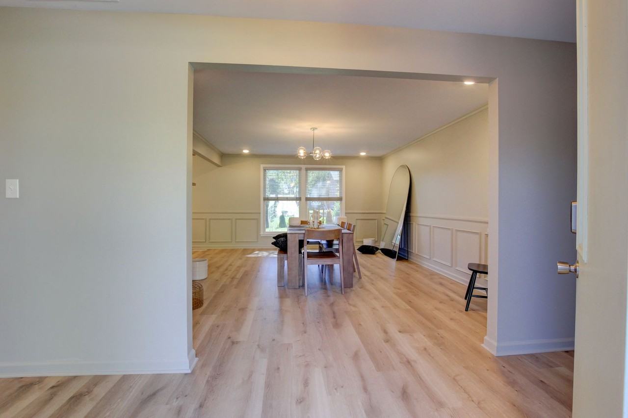 2144 Pace Dr - Photo 6 of 41