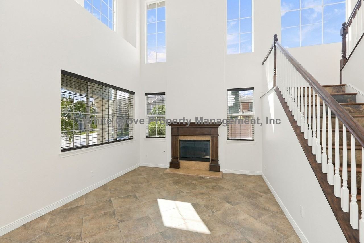 7809 E Hampshire Rd - Photo 4 of 18