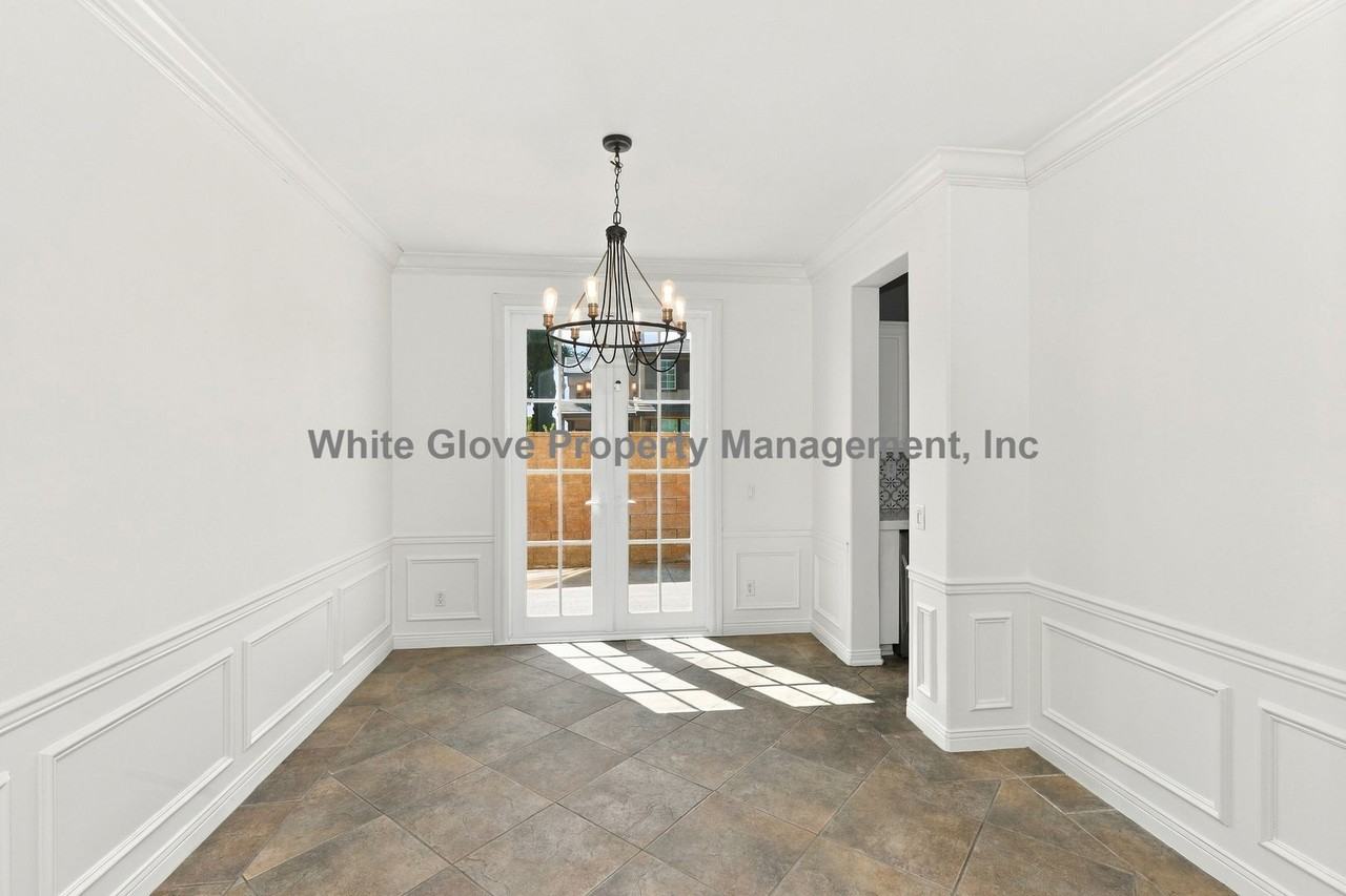 7809 E Hampshire Rd - Photo 7 of 18