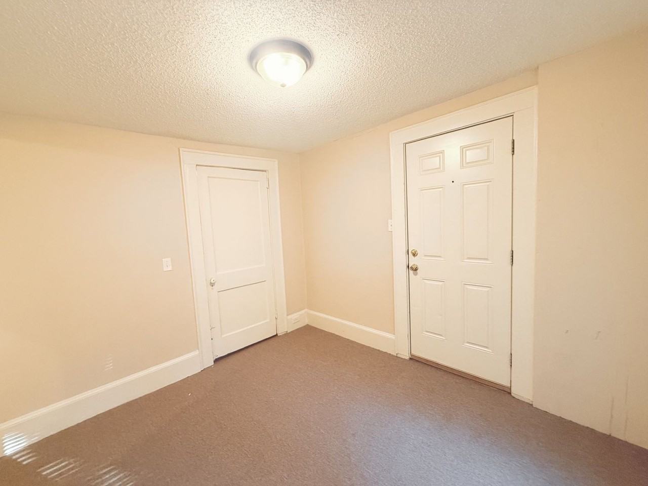 114 S Randolph Ave #C - Photo 6 of 13