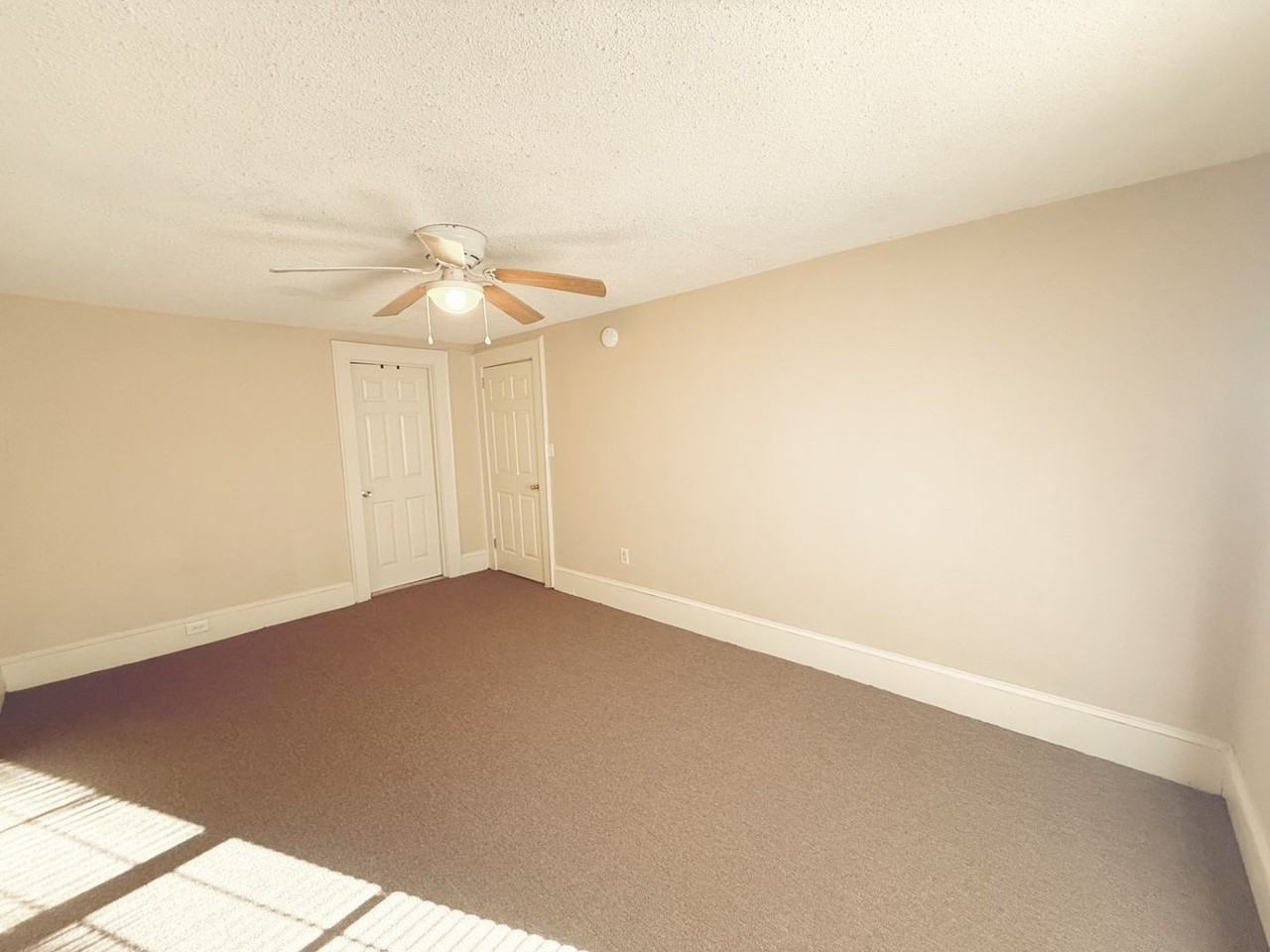 114 S Randolph Ave #C - Photo 7 of 13