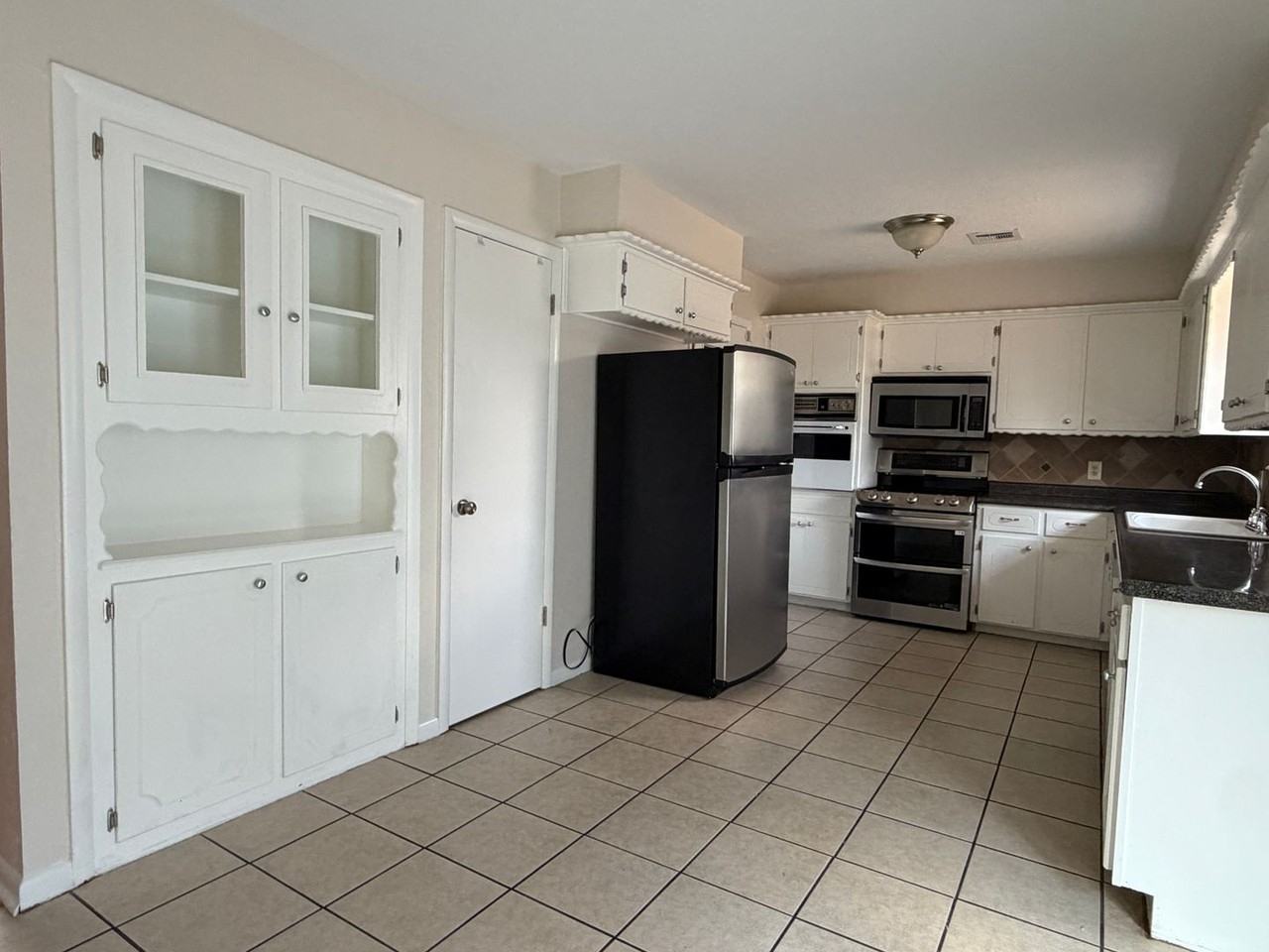 116 Sw 69th St - Photo 5 of 13