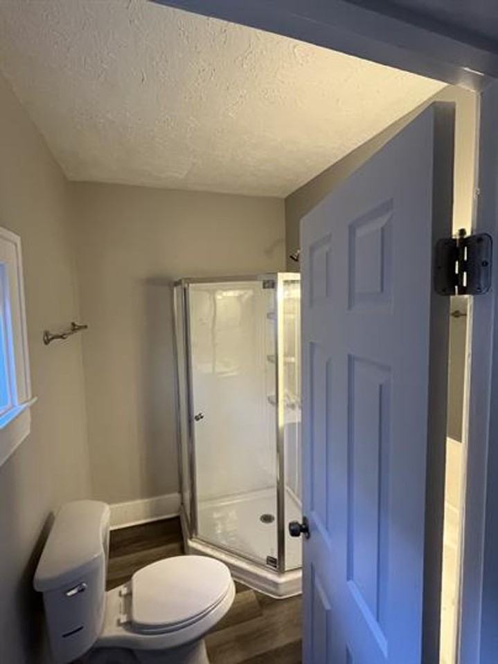 4124 Larkwood Ave - Photo 7 of 17