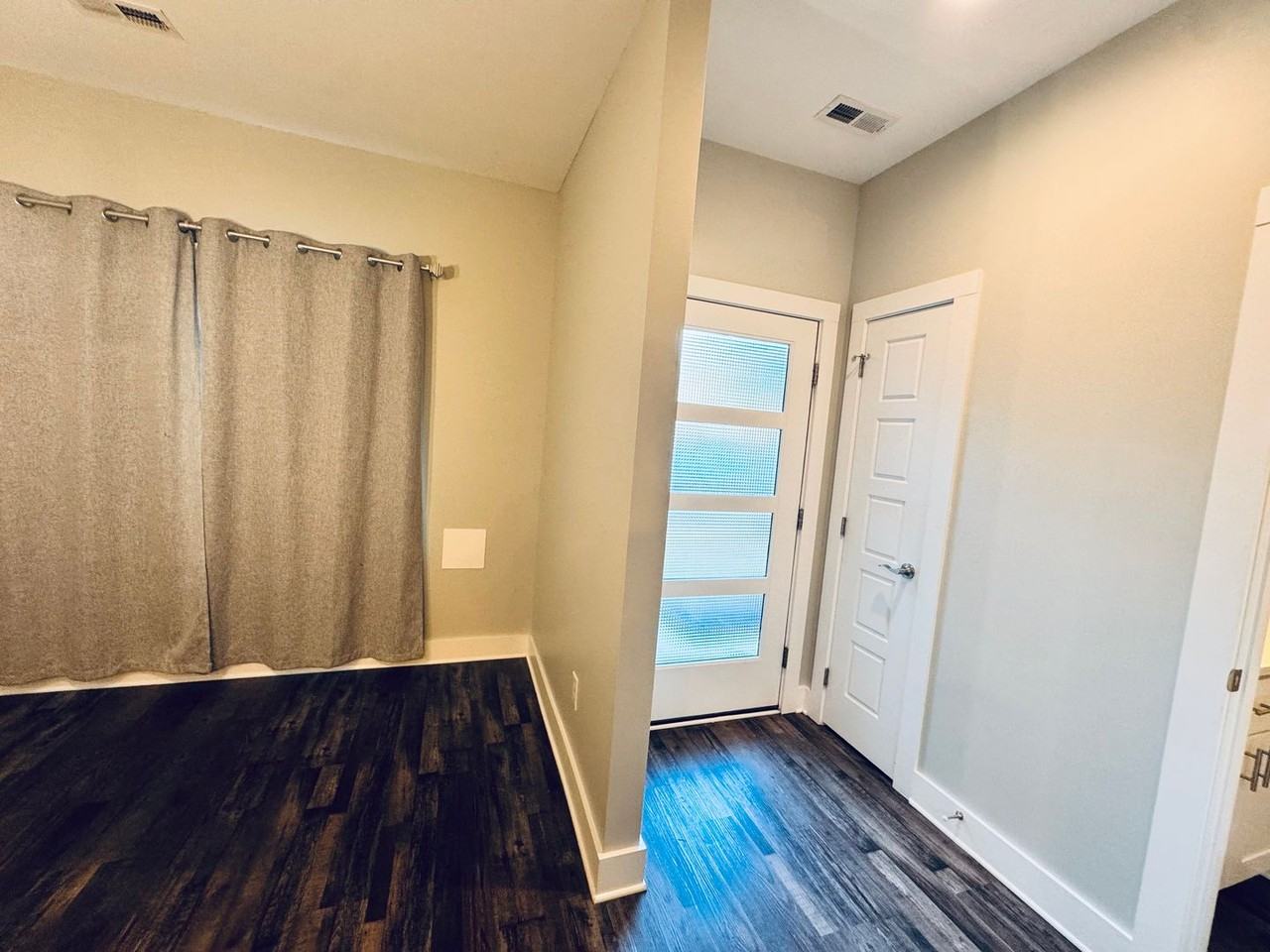 56 Zentry Pl - Photo 2 of 19