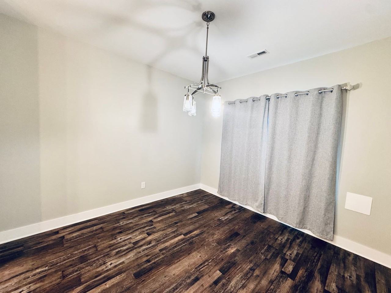 56 Zentry Pl - Photo 3 of 19