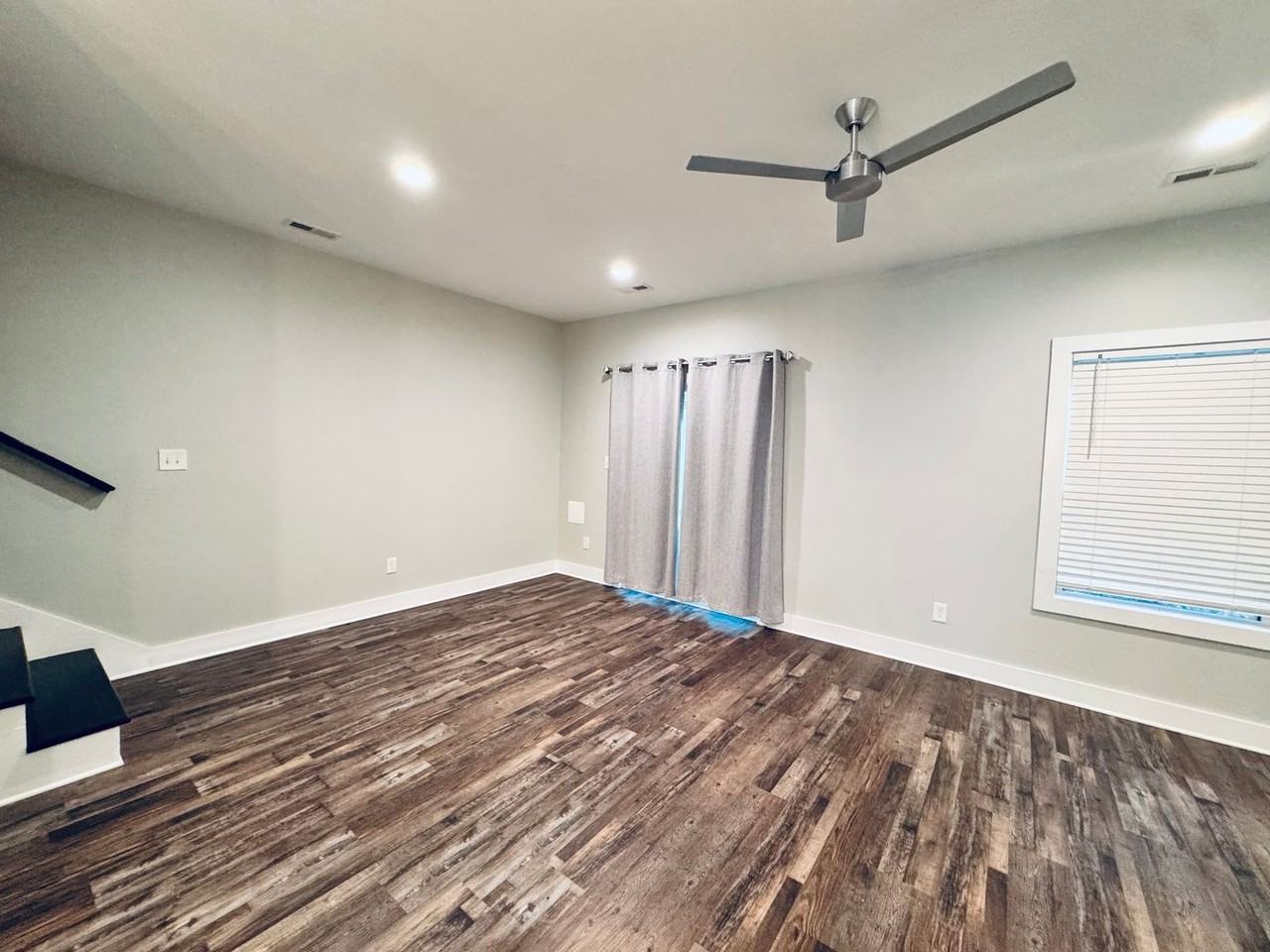 56 Zentry Pl - Photo 6 of 19