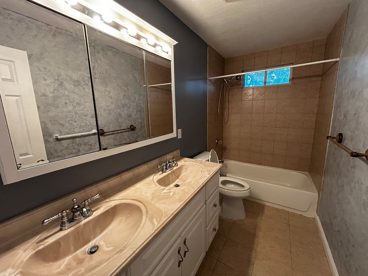 112 Myron Rd #1 - Photo 2 of 10
