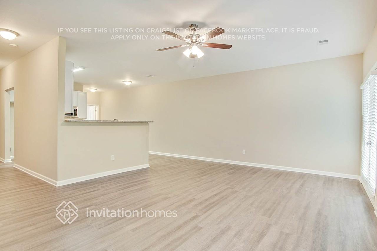 5072 Windsor Forrest Ln - Photo 6 of 26