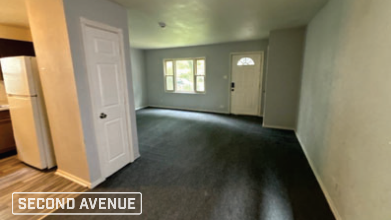11318 S Carpenter St - Photo 2 of 15
