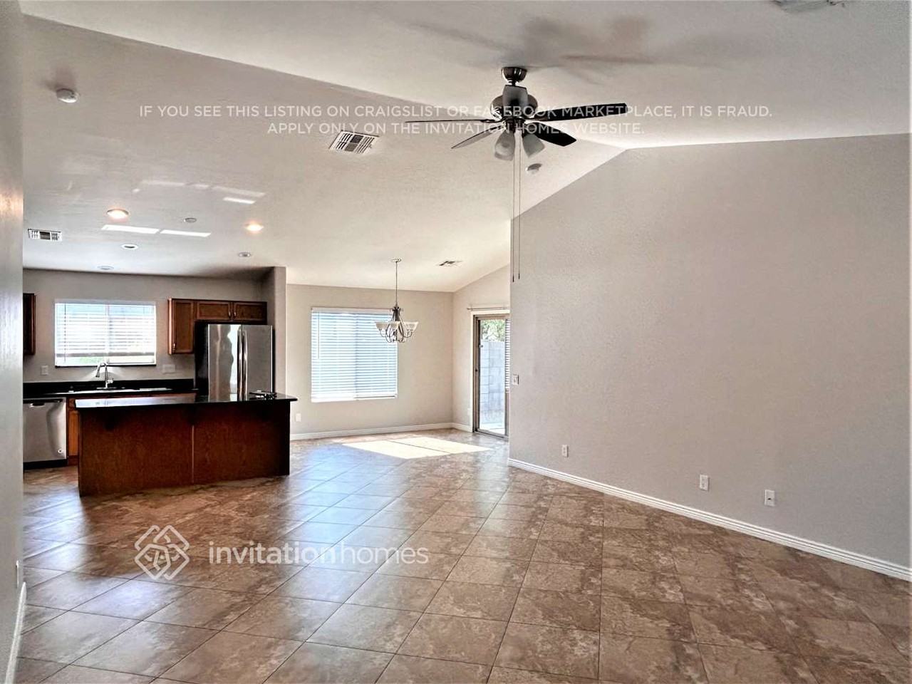 17757 W Redfield Rd - Photo 3 of 18