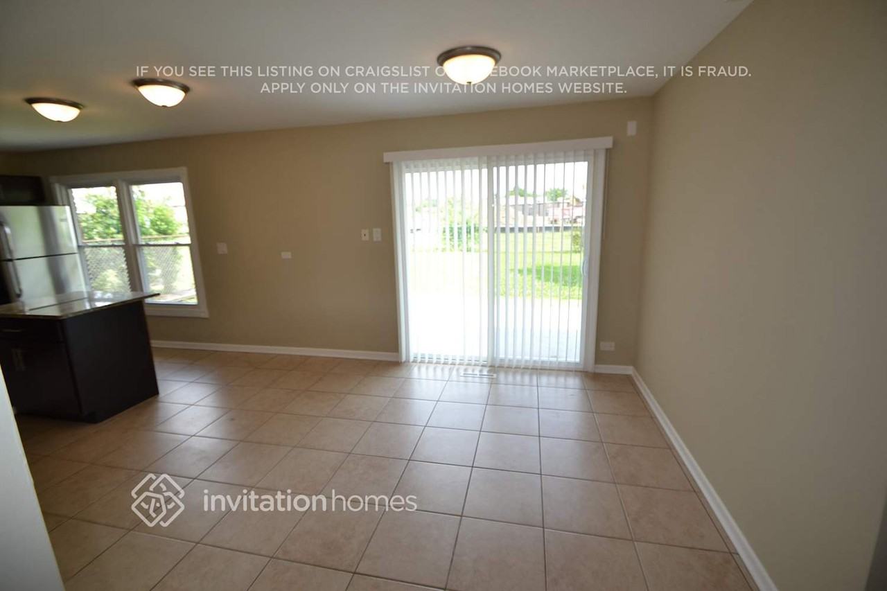 6516 157th St - Photo 4 of 16