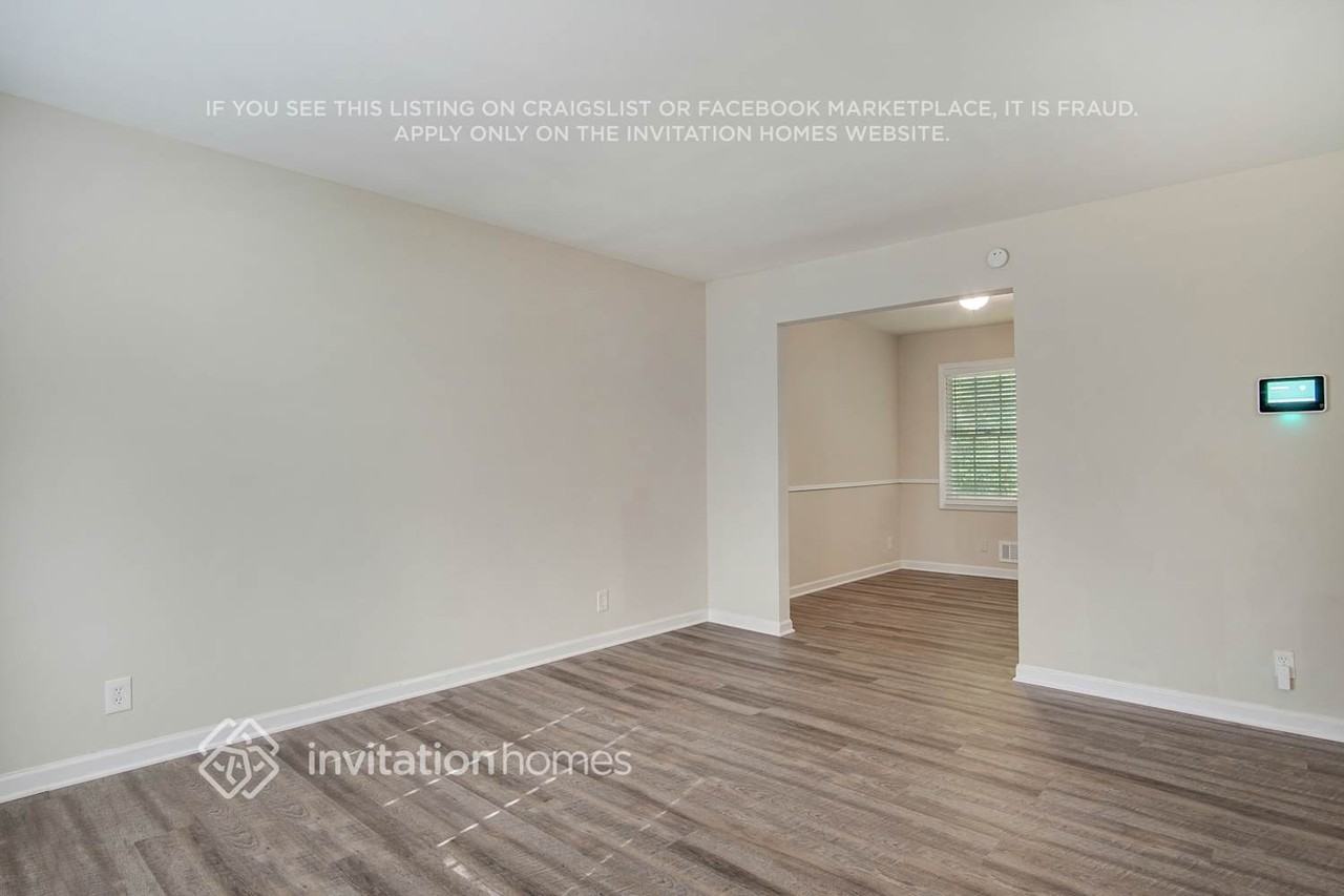 4424 Malibu Dr - Photo 2 of 24