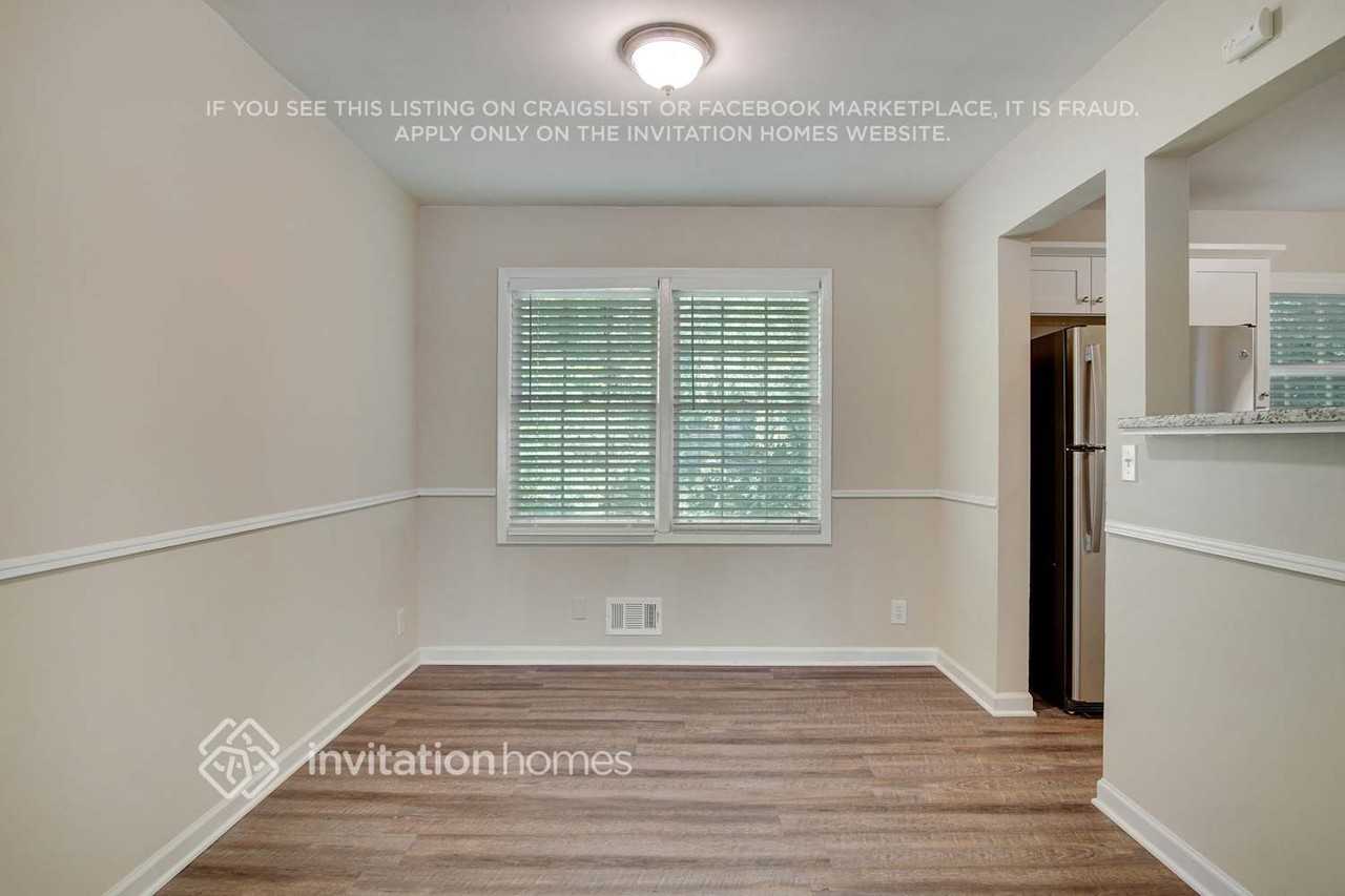 4424 Malibu Dr - Photo 6 of 24