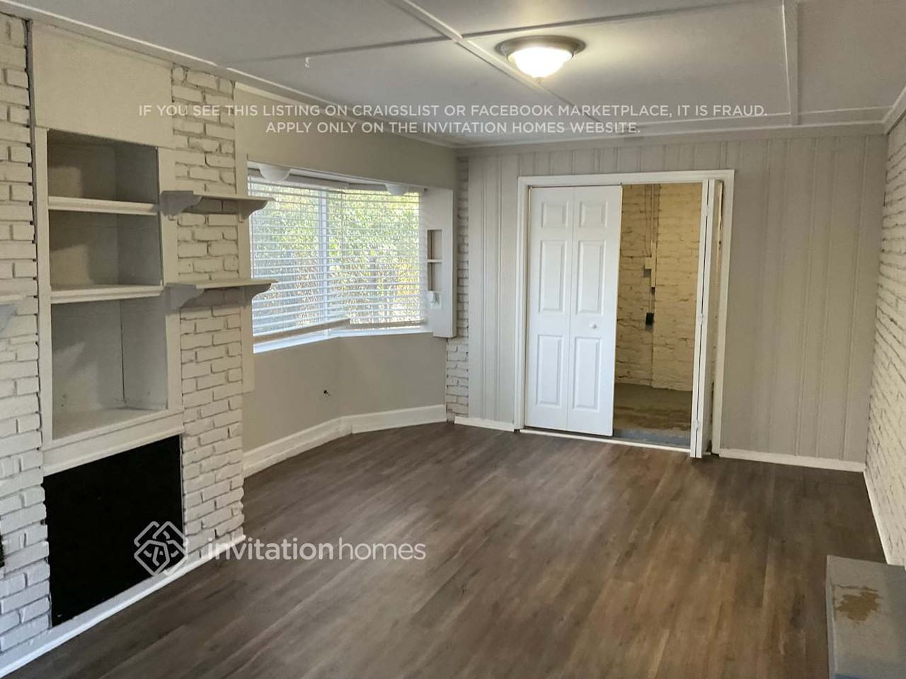 3647 Brookcrest Cir - Photo 2 of 11