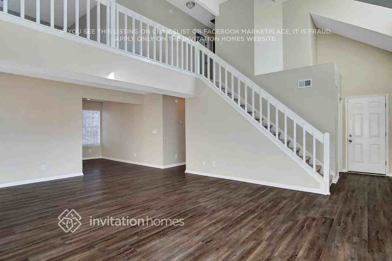 3228 Rivermist Cv - Photo 4 of 26
