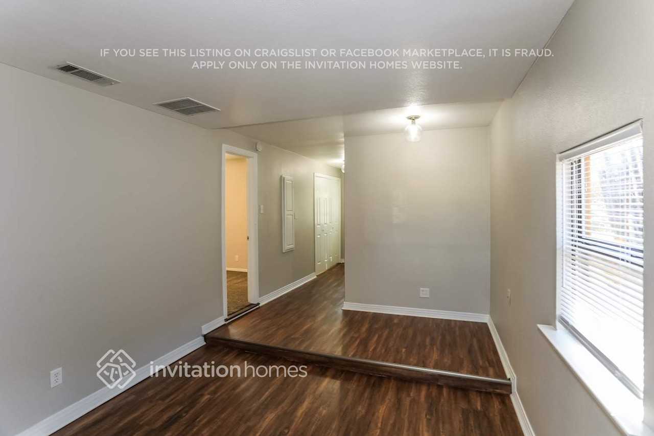 4405 Wellesley Ave - Photo 2 of 16