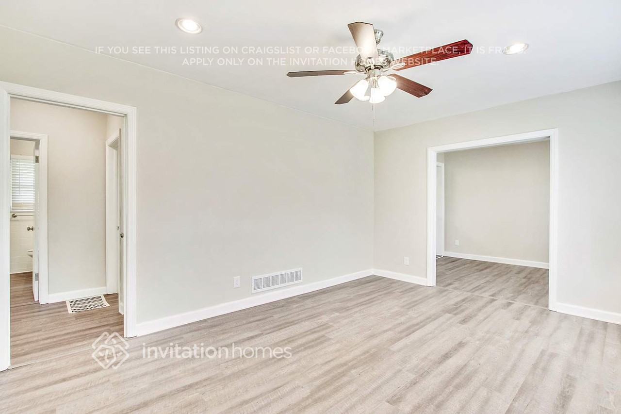 1620 Flintwood Dr Se - Photo 4 of 21