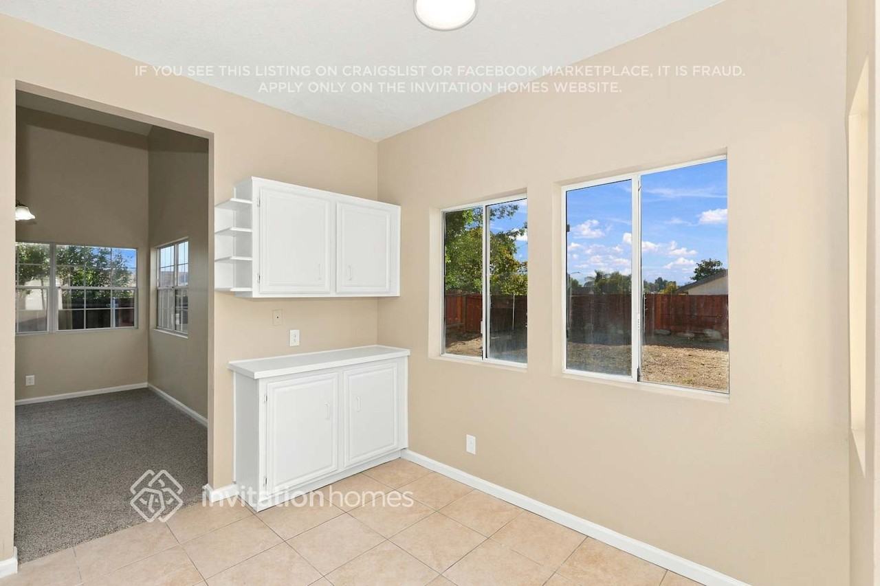 35189 Pashal Pl - Photo 7 of 18