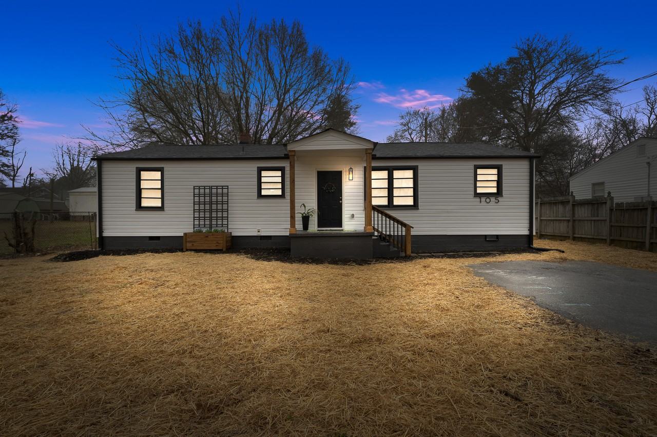 105 Jasmine Dr - Photo 4 of 21