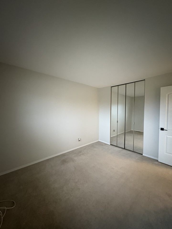 170 Grassie Boulevard 3 - Photo 4 of 13