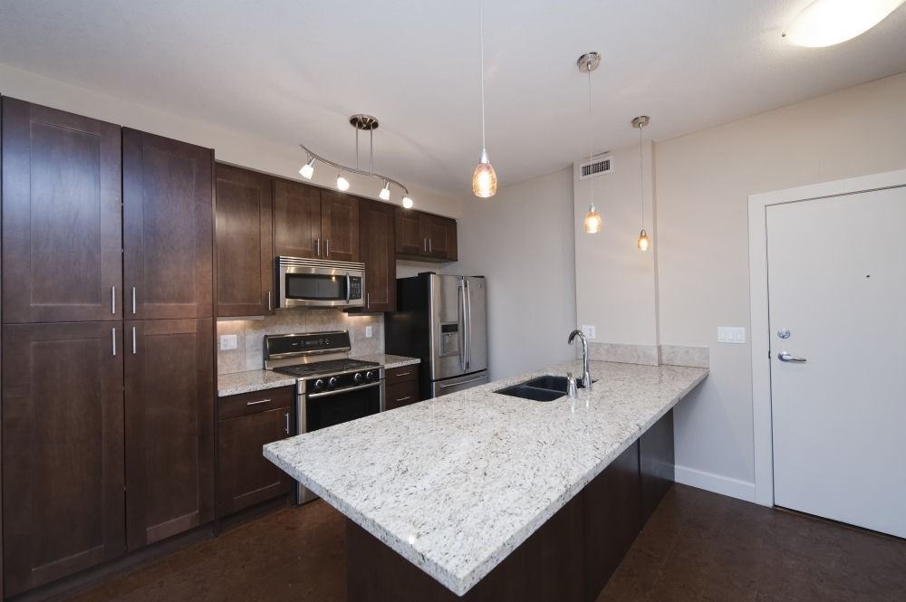 1321 - 1321 Kensington Close Nw - Photo 6 of 23