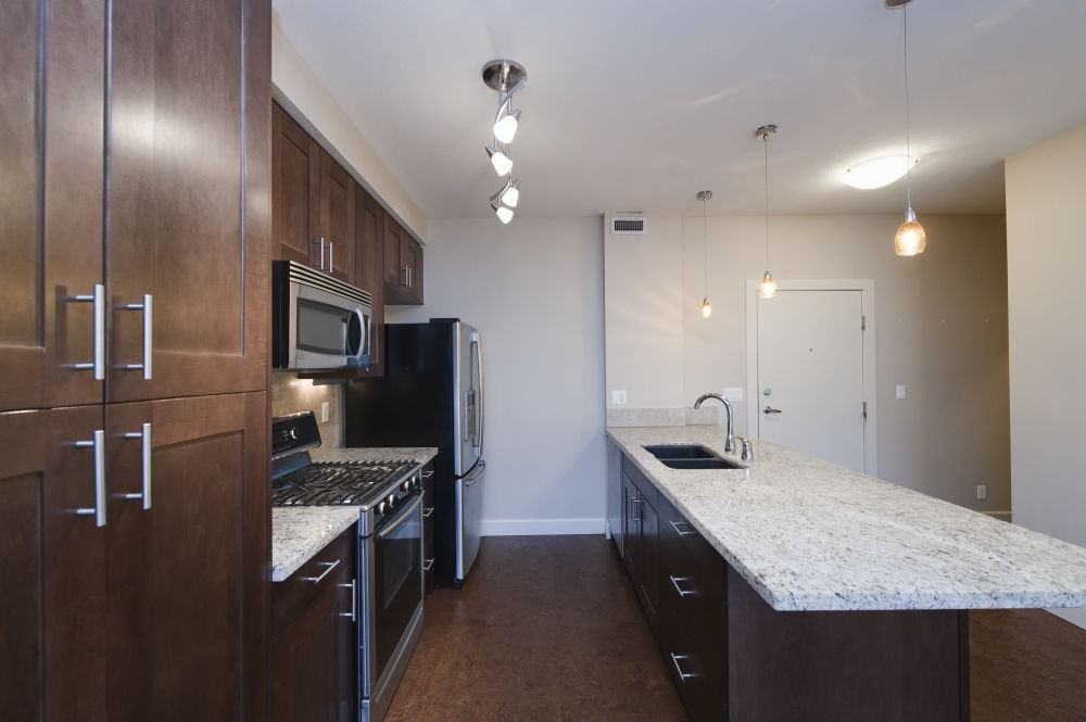 1321 - 1321 Kensington Close Nw - Photo 7 of 23