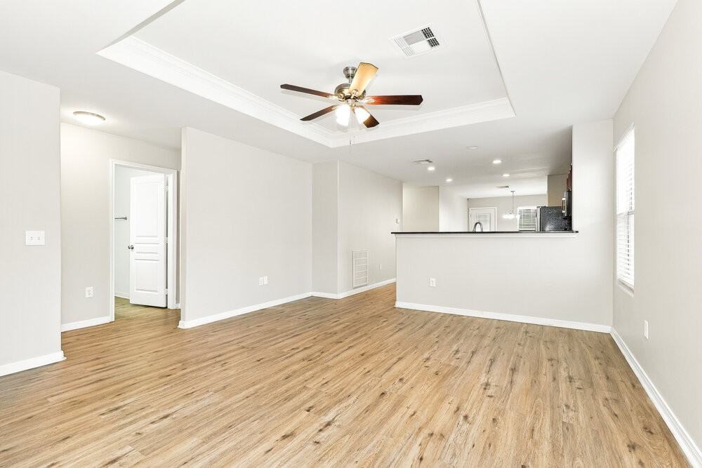 9927 Sanders Rose Ln - Photo 3 of 16