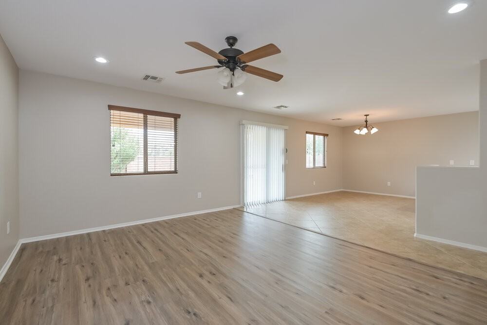 121 W Calle Paso Suave - Photo 6 of 16