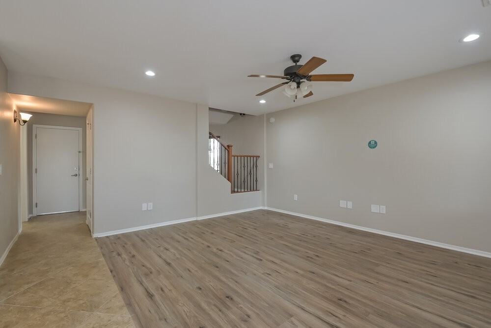 121 W Calle Paso Suave - Photo 7 of 16