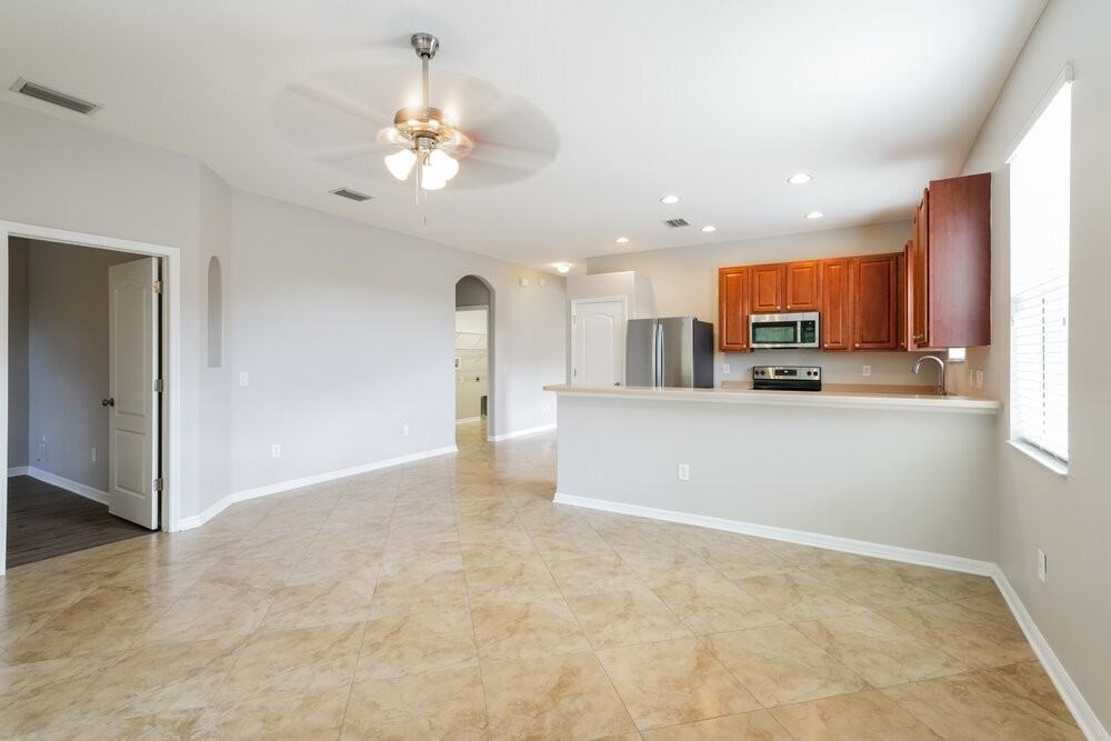 18750 Narimore Dr - Photo 5 of 16