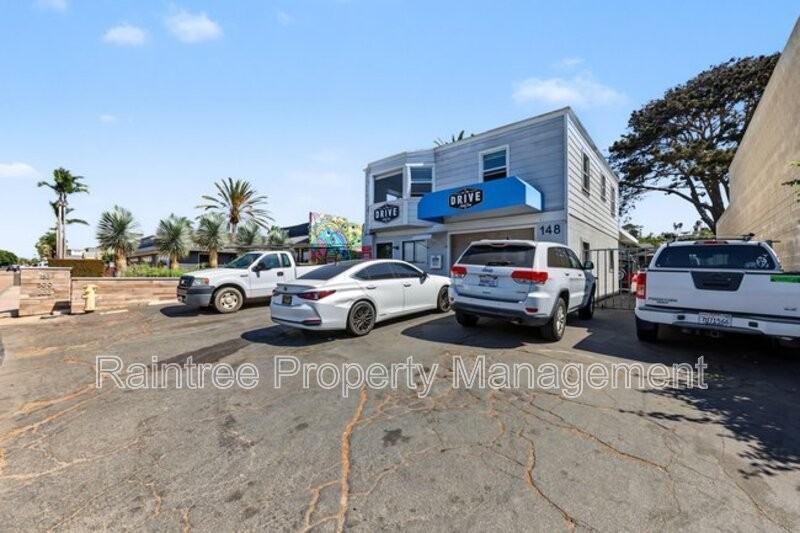 146 N Cedros Ave - Photo 2 of 20