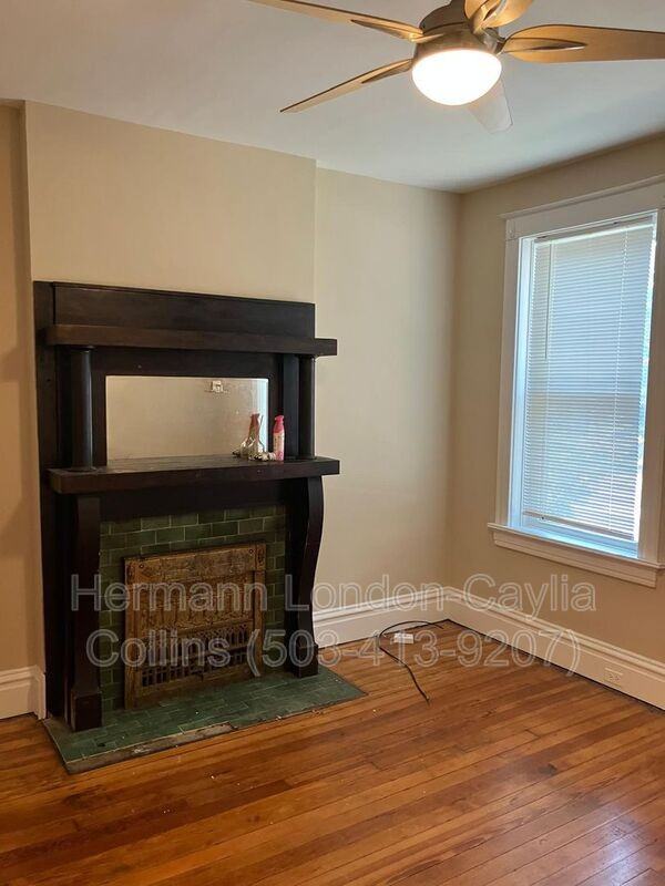4504 S Grand Blvd #1F - Photo 2 of 11