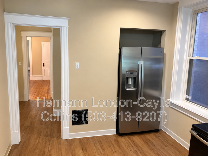 4504 S Grand Blvd #1F - Photo 5 of 11