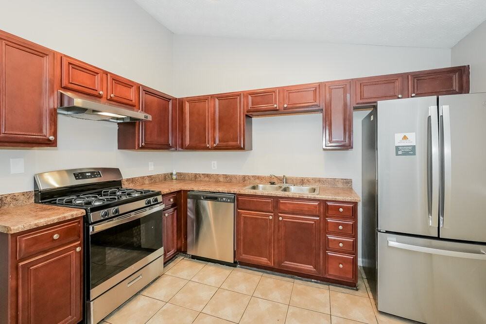 5293 Brentwood Rd - Photo 7 of 16