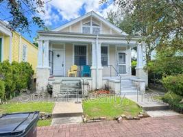 featured image of 413 Cherokee St