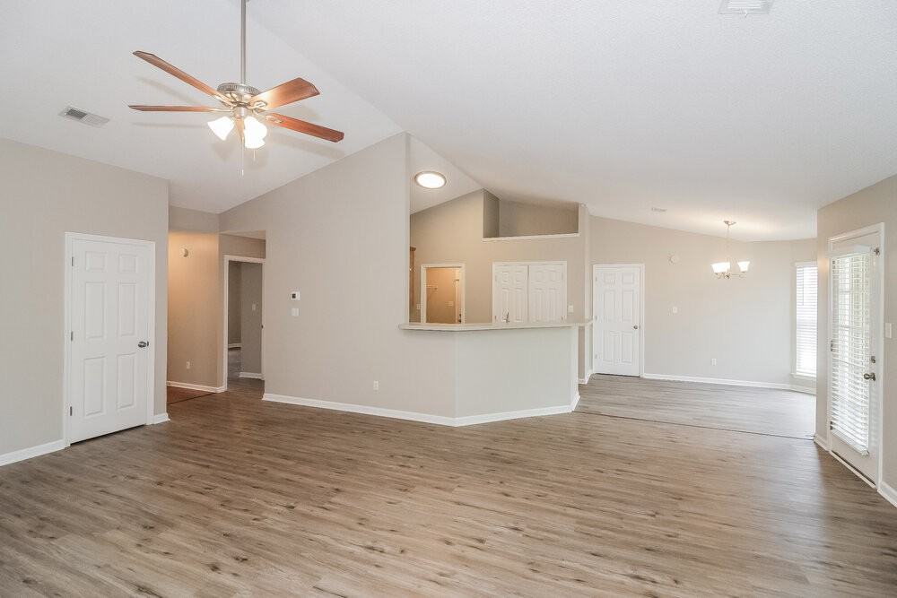 6465 White Hawk Ln - Photo 5 of 16