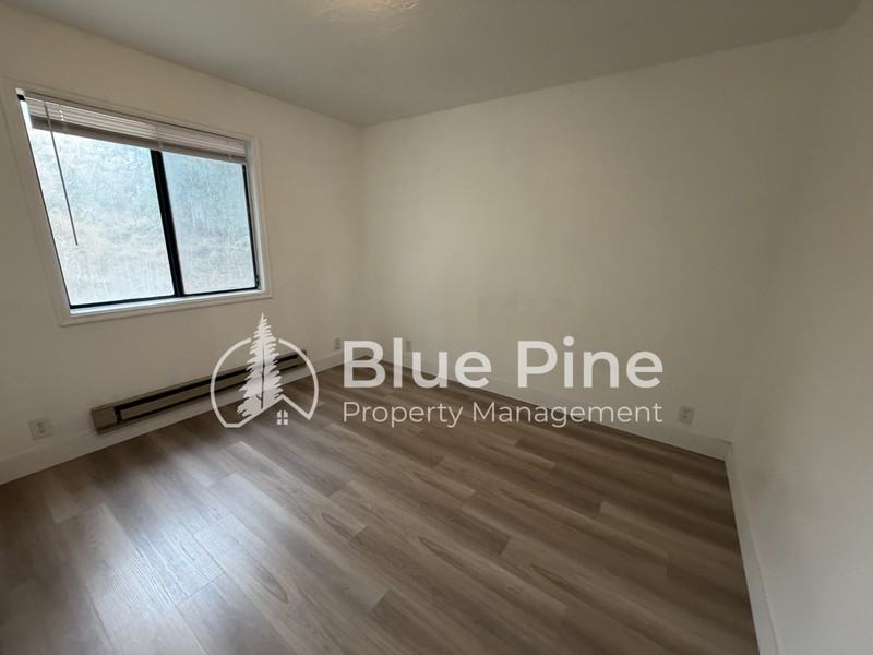 1224 Holman Ave - Photo 7 of 15