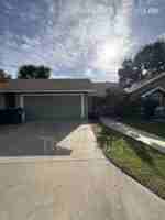 featured image of 736 S Linwood St