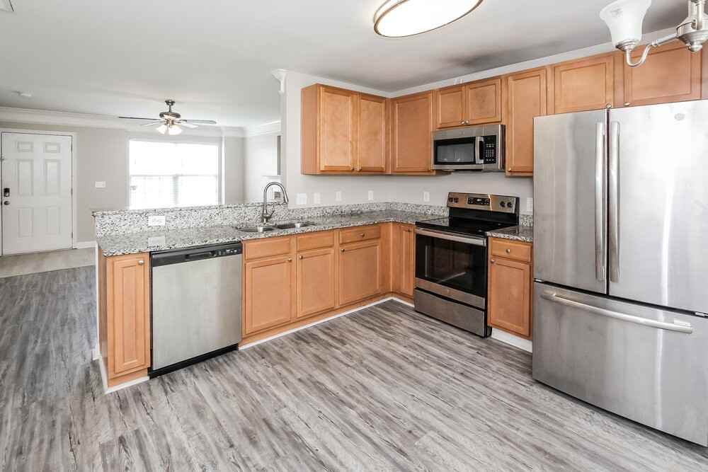 972 Sundance Dr - Photo 6 of 17