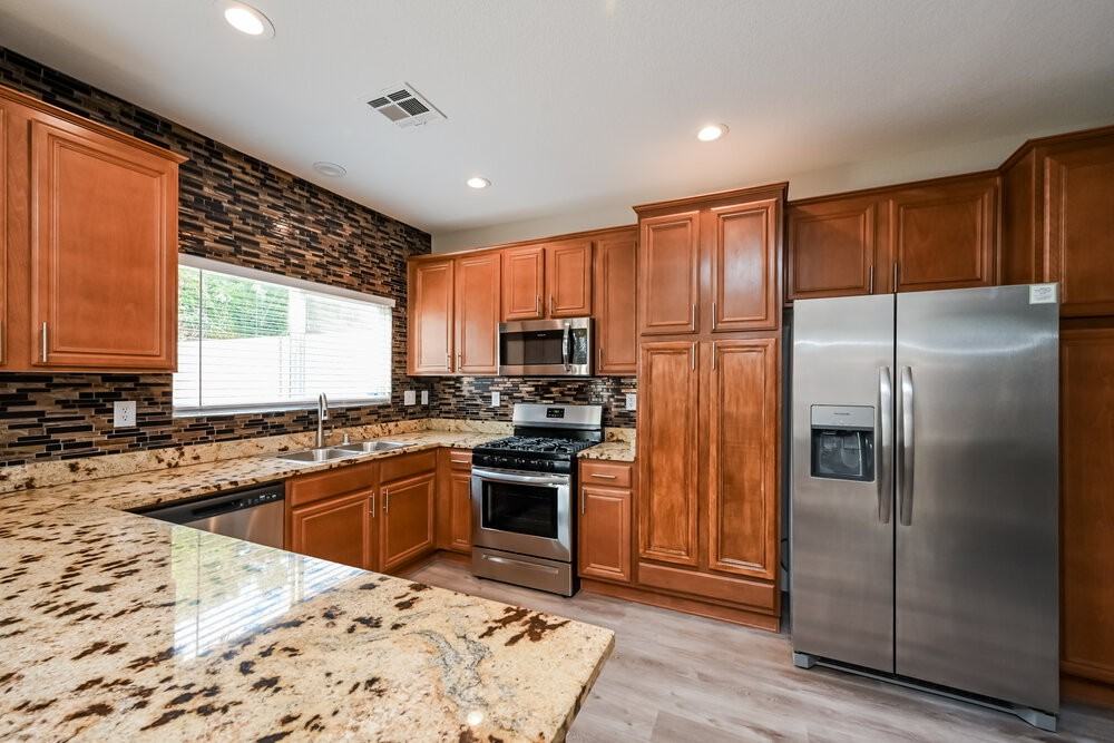 781 Connex Ct - Photo 7 of 17