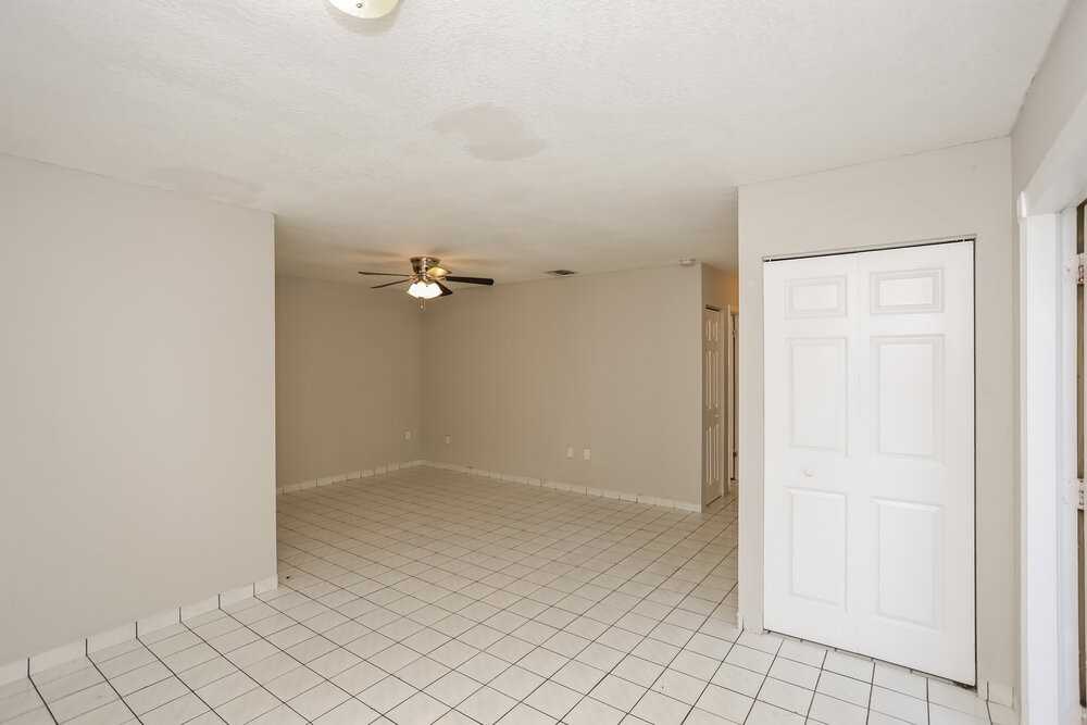 12340 Sw 207th Ter - Photo 6 of 25