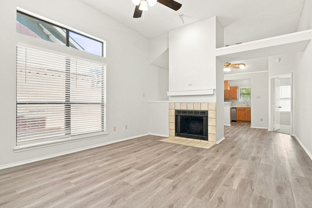 6924 Aston Dr - Photo 7 of 15