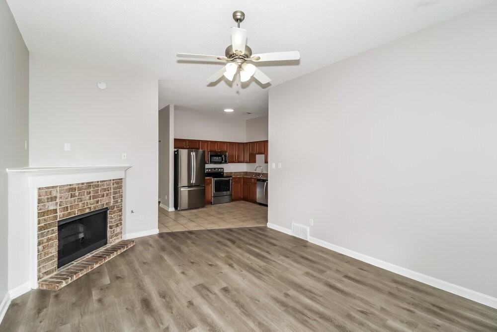 6824 Kamali Ave - Photo 5 of 16