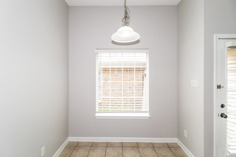 6824 Kamali Ave - Photo 6 of 16