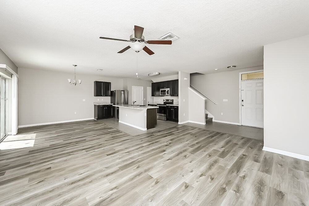 10117 Mangrove Well Rd - Photo 4 of 17