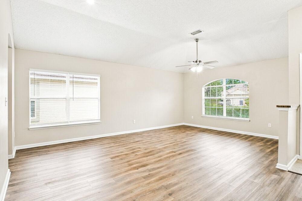 1728 Windover Pl - Photo 4 of 16