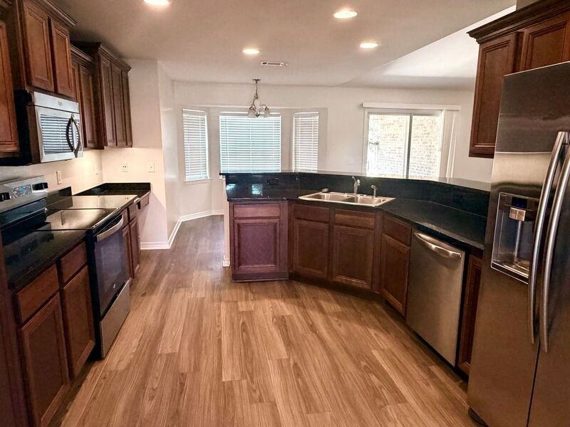 5836 Chi Chi Cir - Photo 5 of 19
