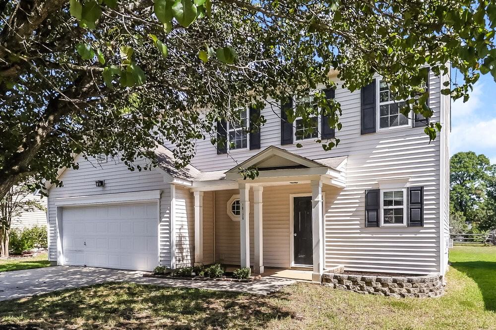 10126 Green Hedge Ave - Photo 4 of 17